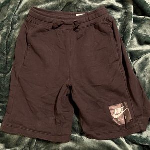 Nike | Jogger Shorts | Boys | Medium
